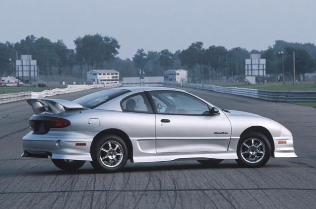 2002_Pontiac_Sunfire_Piranha_02.jpg