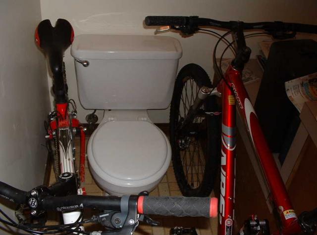 biketoilet.JPG