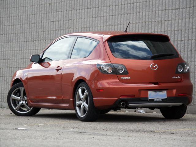 3doormazda3.jpg