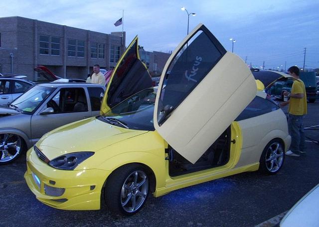 lambo doors.JPG