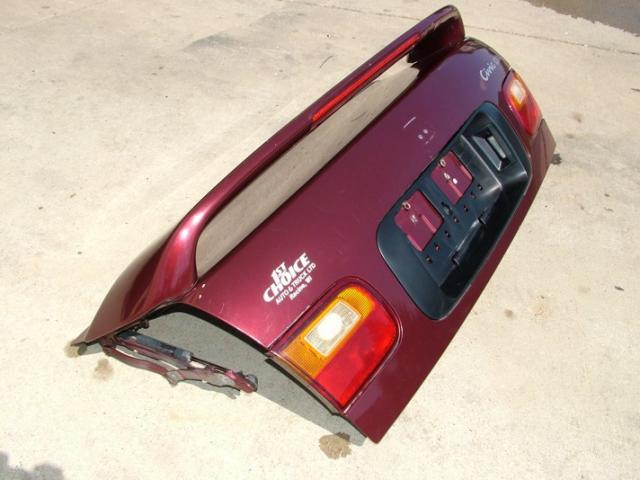 EG Sedan Trunk Lid 1