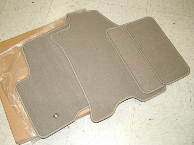 Focus Floor Mats 1